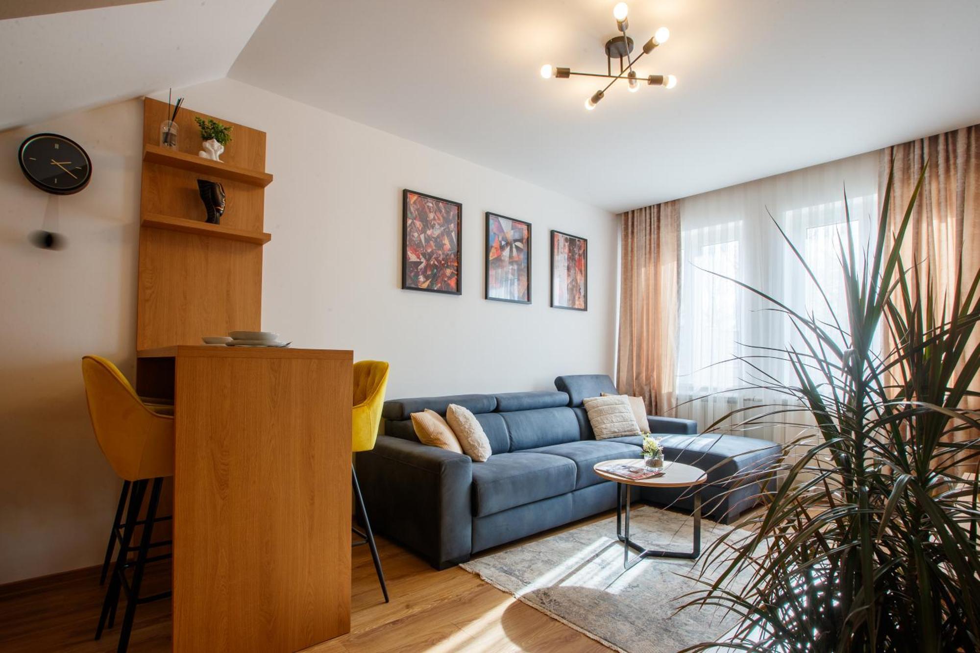 Garni Hotel Royal Crown 수보티차 외부 사진